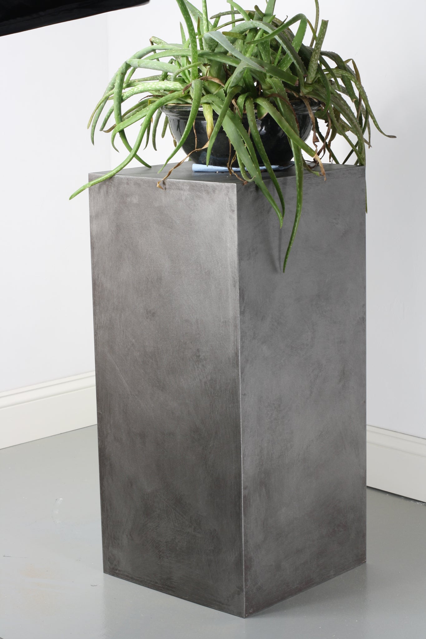 Pedimental- Painted Steel Finish